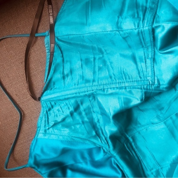 Laundry by Shelli Segal Teal Gown with Strong Boning - Picture 12 of 14